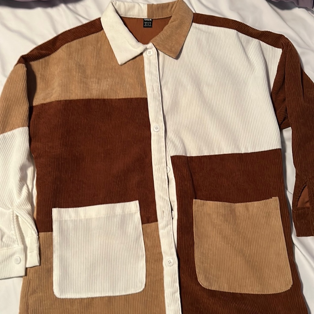 SHEIN Jacket. Has a light weight material, but still good qualities.